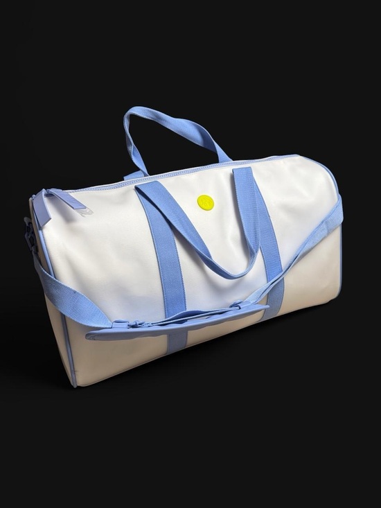 Drunk Elephant Handbags - Drunk Elephant Trunk 9.0 NWT White + Cornflower Blue Duffle Bag